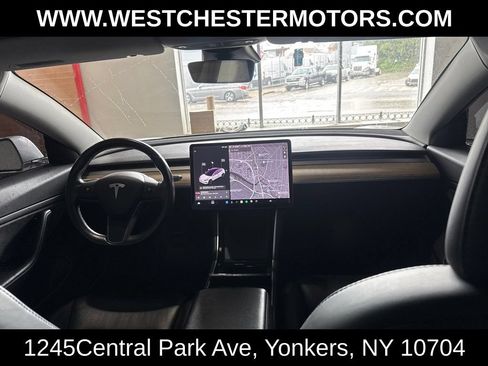 Used 2018 Tesla Model 3 Long Range RWD image 16