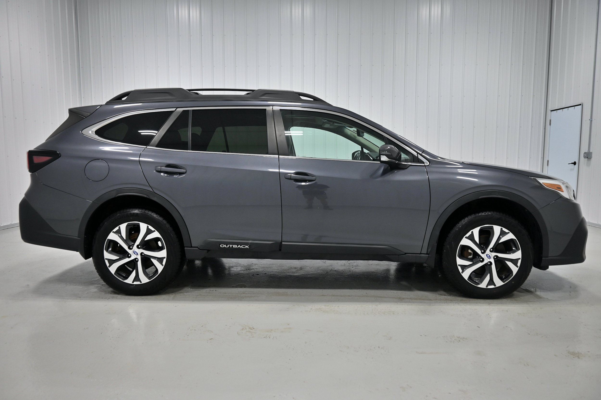 Used 2021 Subaru Outback Limited XT AWD/4WD image 38