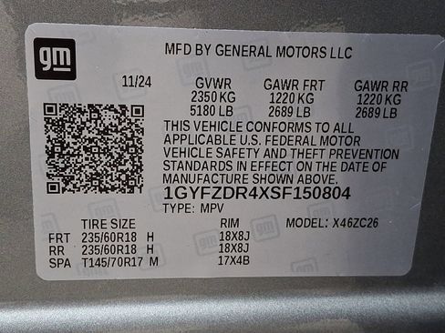 Used 2025 Cadillac XT4 Premium Luxury image 26