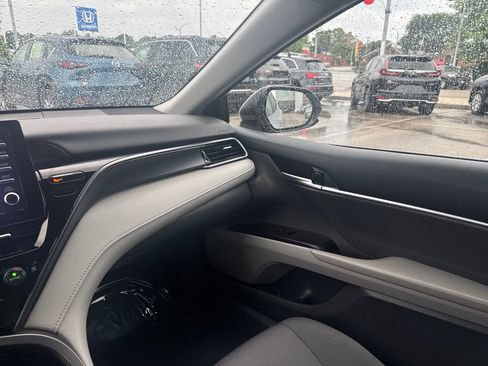 Used 2024 Toyota Camry LE FWD image 26