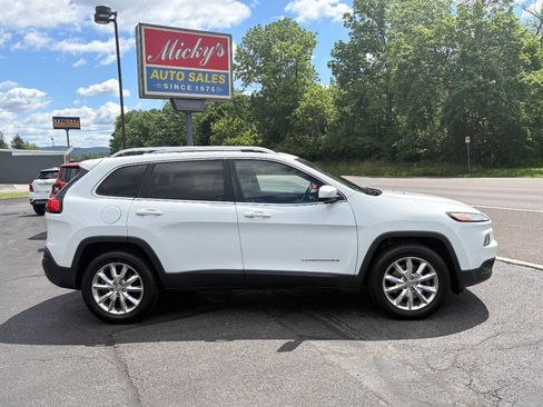 Used 2014 Jeep Cherokee Limited AWD/4WD image 1
