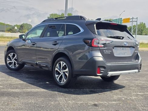 Used 2020 Subaru Outback Limited w/ Popular Package #2 AWD/4WD image 15
