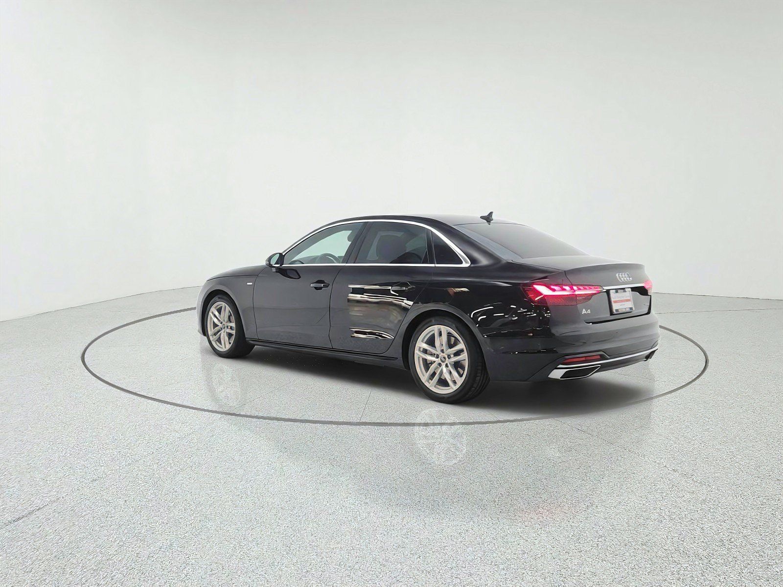 Used 2023 Audi A4 2.0T Premium AWD/4WD image 7