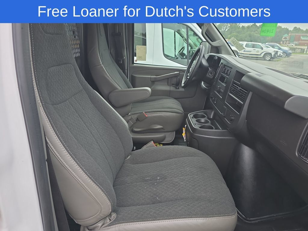 Used 2025 GMC Savana 2500 w/ Driver Convenience Package RWD image 8