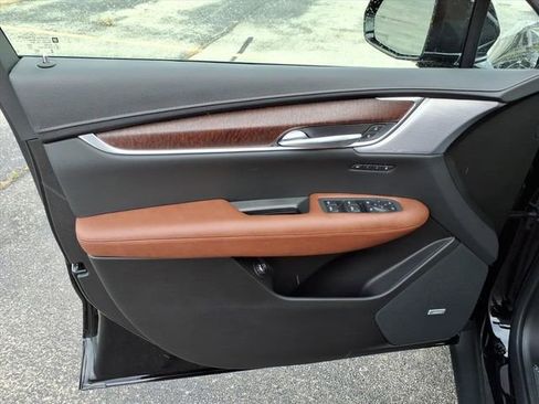 New 2025 Cadillac XT5 Premium Luxury image 26