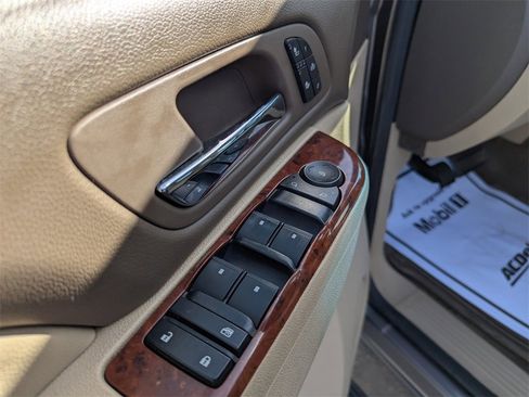 Used 2013 GMC Sierra 2500 SLT w/ SLT Convenience Package image 10