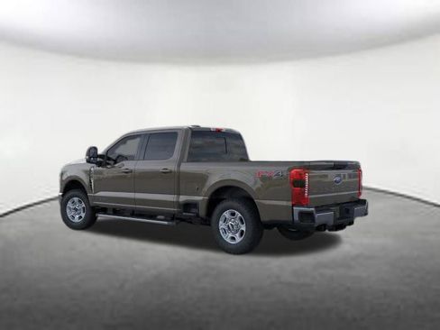 New 2026 Ford F250 XLT w/ XLT Premium Package image 4