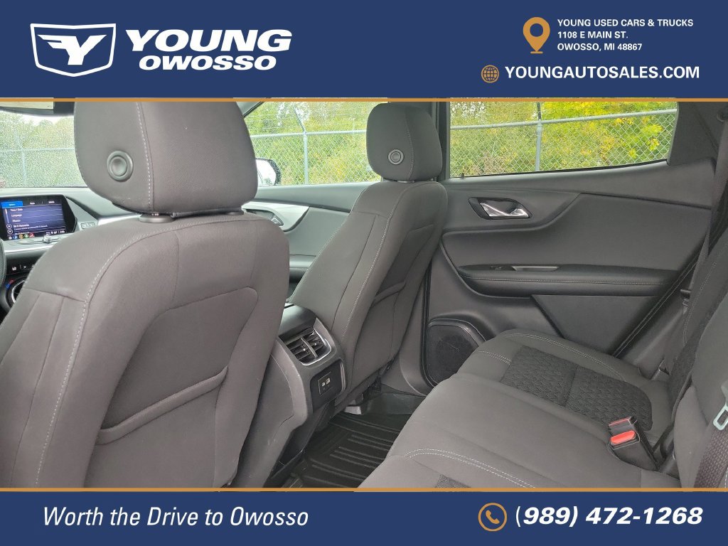 Used 2021 Chevrolet Blazer LT FWD image 34
