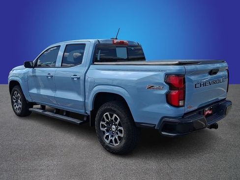 Used 2025 Chevrolet Colorado Z71 w/ Technology Package AWD/4WD image 7