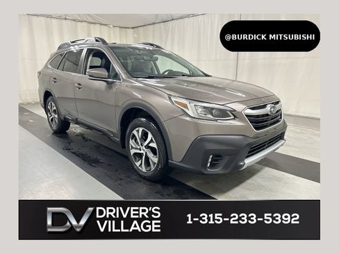 Used 2022 Subaru Outback Limited AWD/4WD image 1