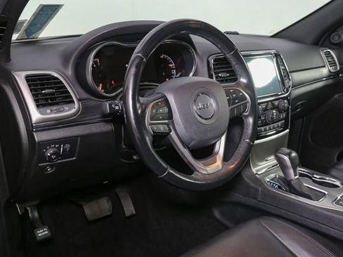 Used 2019 Jeep Grand Cherokee Limited AWD/4WD image 22