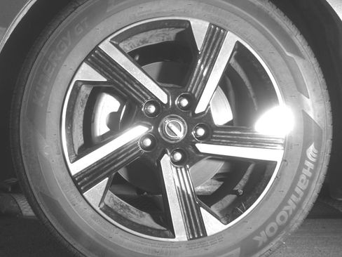 Used 2025 Nissan Sentra SV image 12