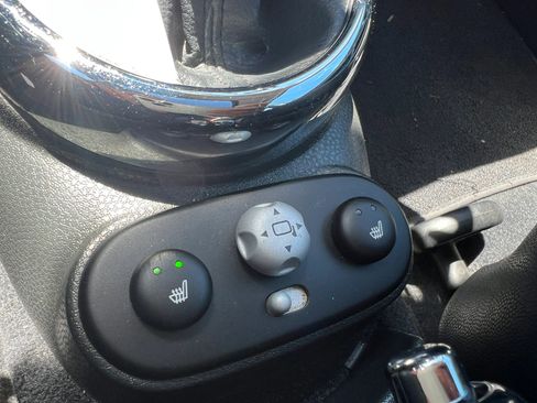 Used 2006 MINI Cooper Hardtop FWD image 21