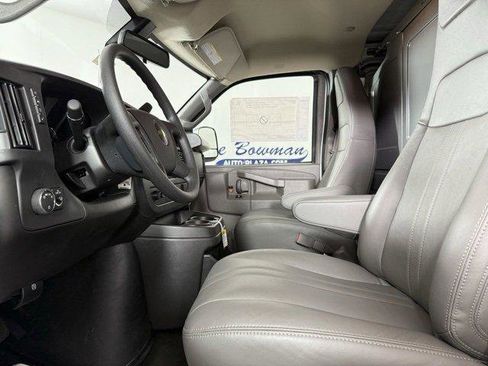 New 2025 Chevrolet Express 2500 Regular Wheelbase w/ Driver Convenience Package image 7