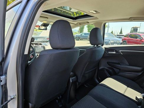 Used 2019 Honda Fit EX image 23