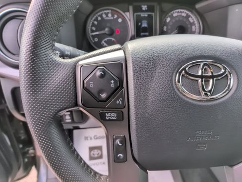 Certified 2023 Toyota Tacoma TRD Sport image 18