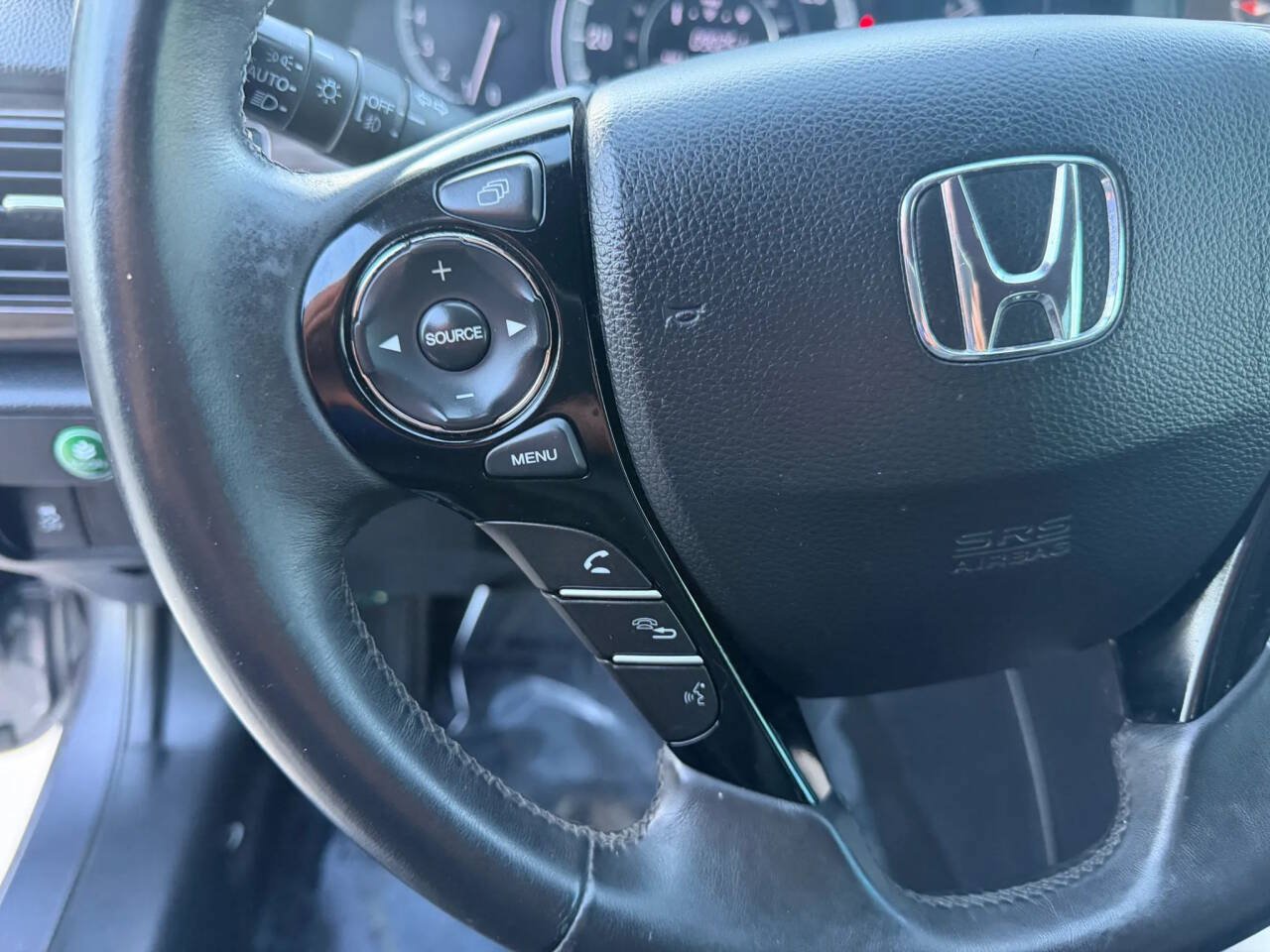 Used 2016 Honda Accord EX-L image 20