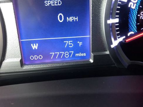 Used 2019 Toyota 4Runner Limited AWD/4WD image 18