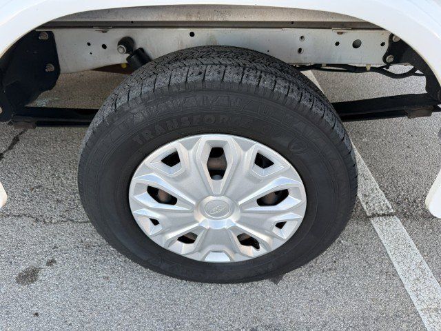 Used 2018 Ford Transit 350 138 w/ Exterior Upgrade Package RWD image 17