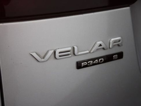Used 2020 Land Rover Range Rover Velar S AWD/4WD image 8