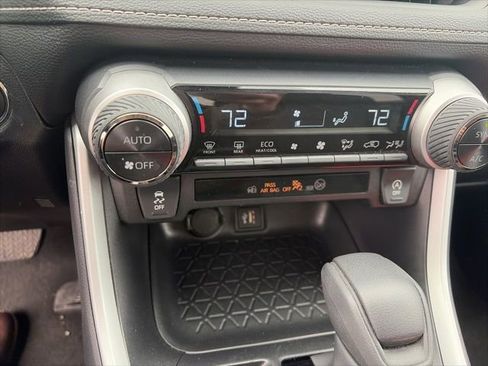 Used 2025 Toyota RAV4 XLE image 10