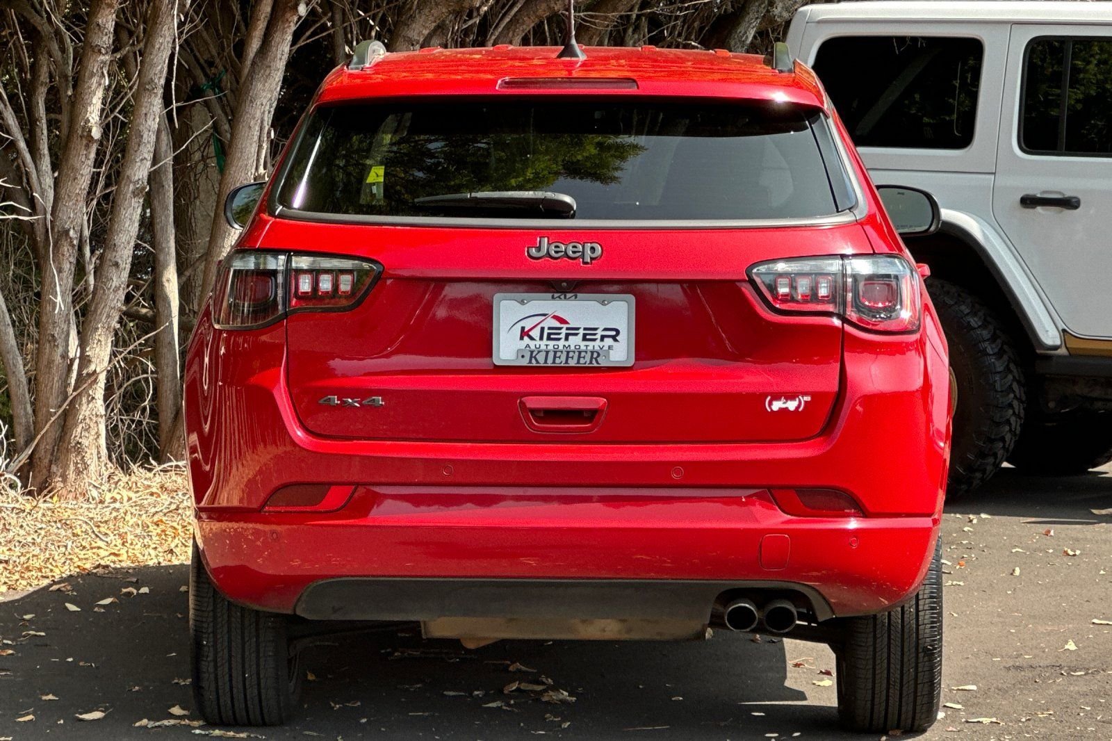 Used 2022 Jeep Compass Limited AWD/4WD image 5