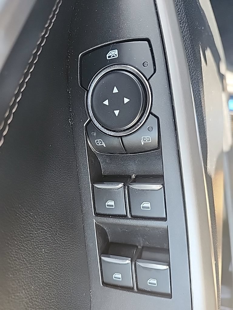 Used 2023 Ford Explorer XLT RWD image 19