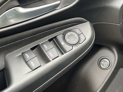 New 2026 Buick Envista Sport Touring FWD image 15