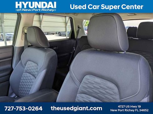 Used 2022 Nissan Pathfinder S FWD image 7