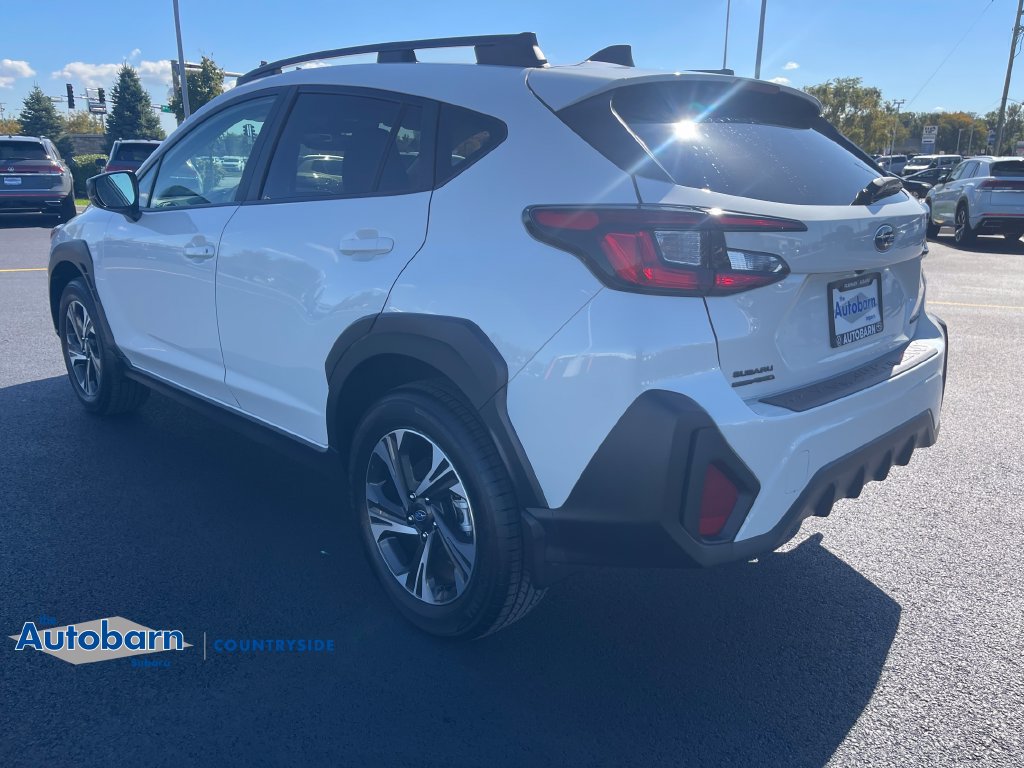 Used 2026 Subaru Crosstrek 2.5i Premium AWD/4WD image 3