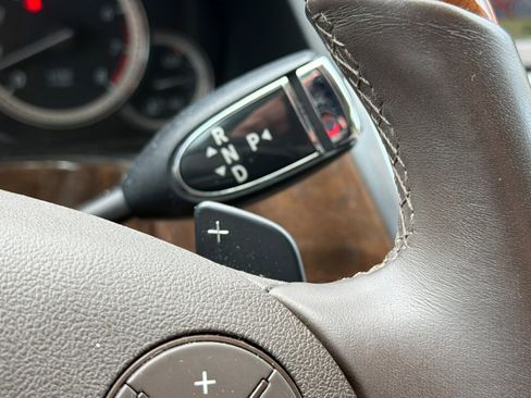 Used 2010 Mercedes-Benz E 350 Sedan image 32