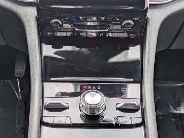 Certified 2025 Jeep Grand Cherokee Summit w/ Obsidian Package AWD/4WD image 20
