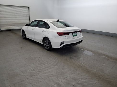 Used 2023 Kia Forte LXS w/ LXS Technology Package FWD image 5