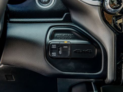 Used 2024 RAM 2500 Big Horn w/ Night Edition image 23