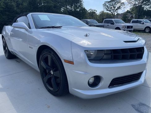 Used 2011 Chevrolet Camaro SS RWD image 3
