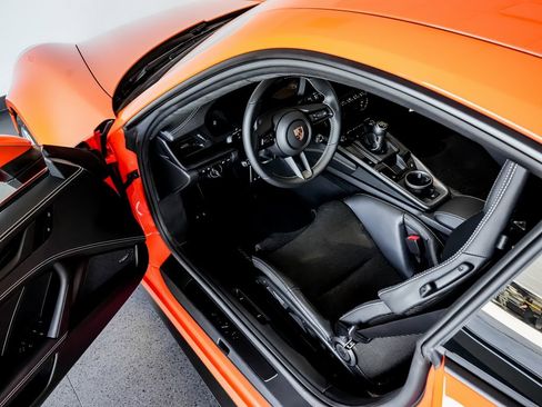 Used 2026 Porsche 911 GT3 image 4