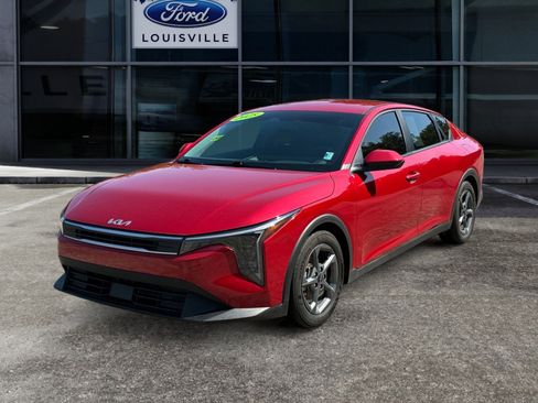 Used 2025 Kia K4 FWD image 7