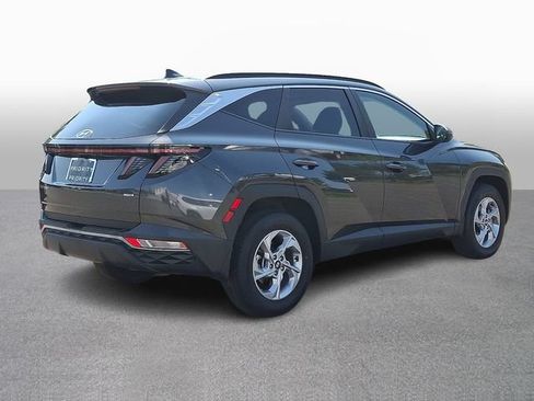 Used 2023 Hyundai Tucson SEL AWD/4WD image 4