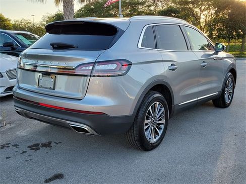 Certified 2023 Lincoln Nautilus AWD w/ Premium Package image 6