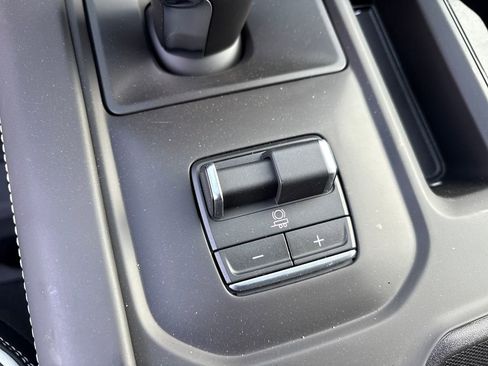 New 2026 GMC Sierra 1500 AT4X w/ LPO, Black Badging Package image 25