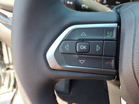 New 2026 Jeep Compass Latitude AWD/4WD image 25