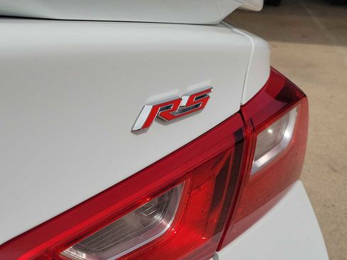 Used 2024 Chevrolet Malibu RS image 3