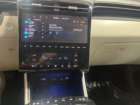 Used 2023 Hyundai Tucson Limited w/ Cargo Package image 18