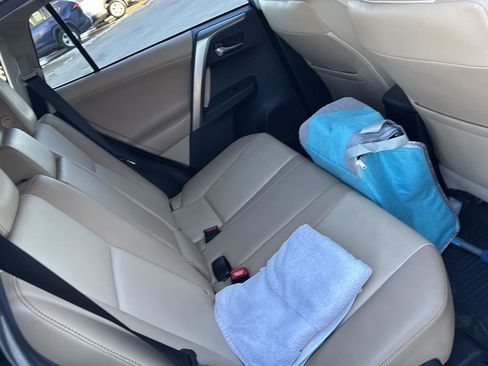 Used 2013 Toyota RAV4 Limited image 16