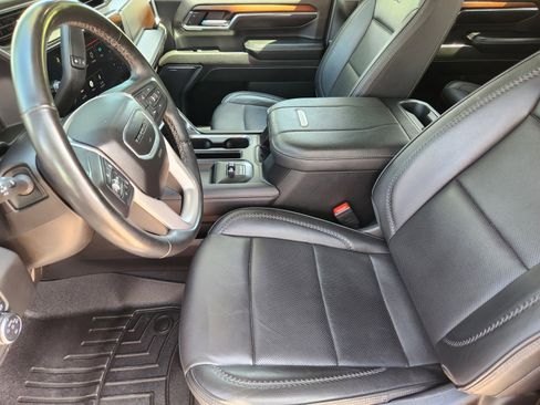 Used 2024 GMC Sierra 2500 Denali w/ Denali Reserve Package AWD/4WD image 11