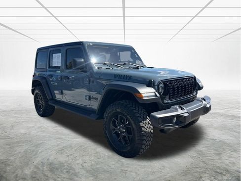Used 2024 Jeep Wrangler Willys image 2