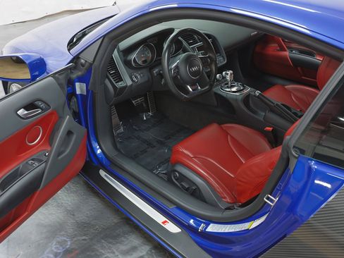 Used 2015 Audi R8 V8 image 50