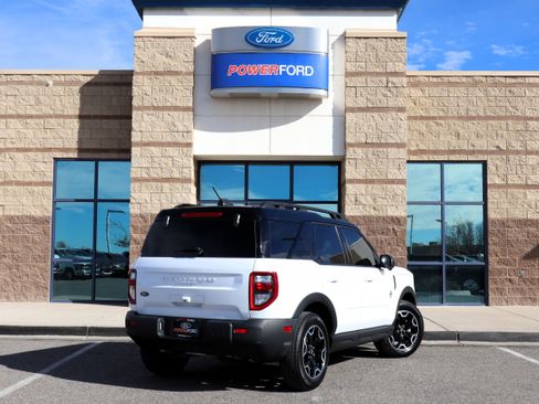 Used 2025 Ford Bronco Sport Outer Banks w/ Outer Banks Tech Package+ image 6