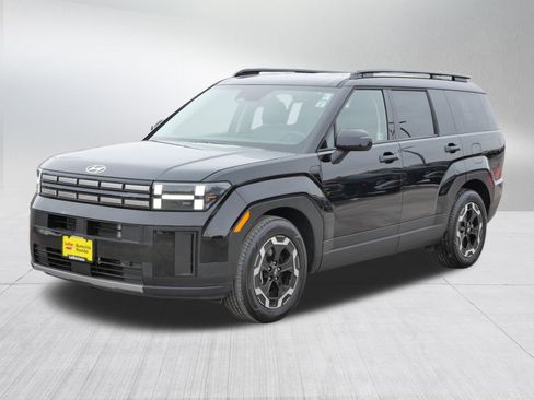 Certified 2025 Hyundai Santa Fe SEL image 3