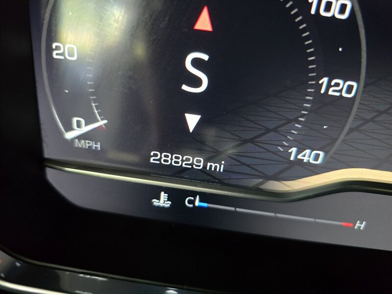 Used 2025 GMC Sierra 1500 SLT AWD/4WD image 30